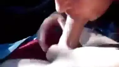 Sexy bangalore girl amazing blowjob porn in car