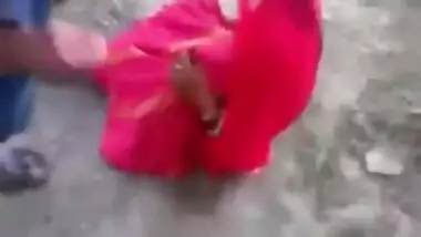 Tamil village sex aunty hot blowjob session