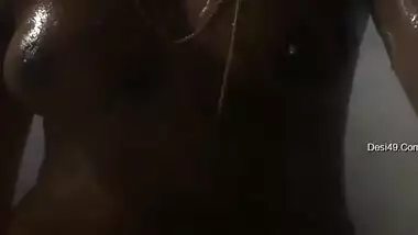 Today Exclusive- Famous Tamil Bhabhi Maya Showing Boobs And Pussy On Video Call Part 2