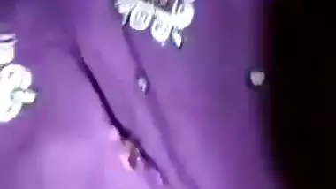 Local desi girl naked shaved pussy viral fucking
