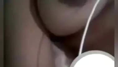 Big boob Lanlan Wife Showing On Video Call