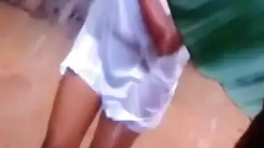 Lankan Wife Bathing Secretly Captured 3clips Marged